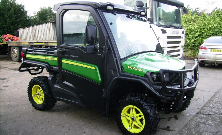 2020 John Deere XUV865M 4wd Gator, Full cab, 129 hours Only, Year: 2020 SOLD - Image 2