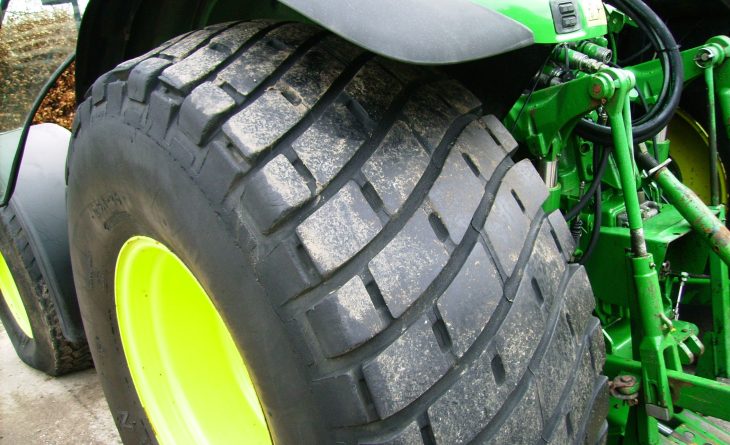 2007 John Deere 5720 4wd Power Quad, 40K, Air Con, Front linkage and PTO, Creep speed, 2007. SOLD - Image 22