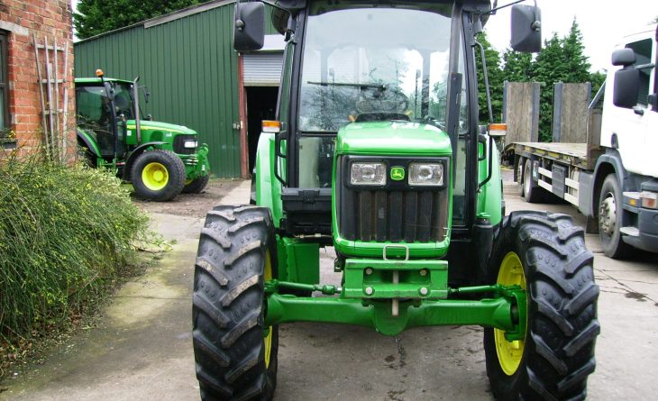 2016 John Deere 5075E 4wd 12/12 Powrreverser, 2016 with Only 2,621 hours. SOLD - Image 4