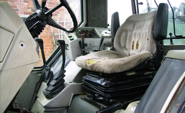 1994 1994 - Massey Ferguson 3075 4wd, Dynashift, 95hp 4 Cylinder Tractor. SOLD - Image 7