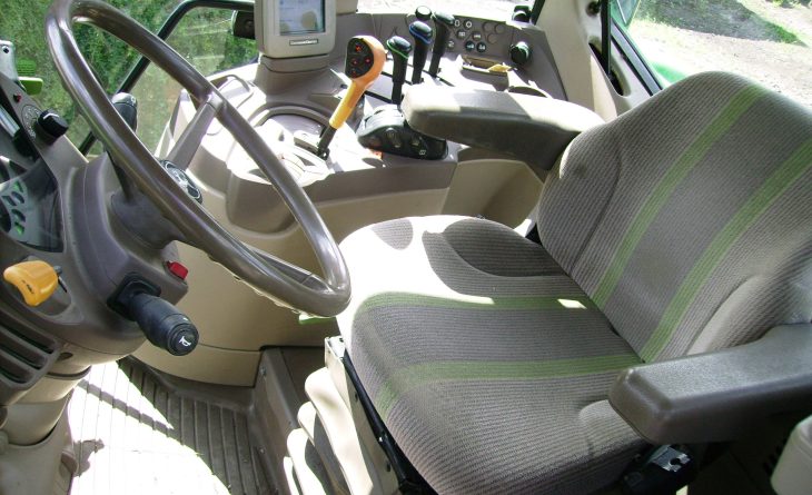2009 John Deere 6330 4wd Premium, Auto Quad Plus, TLS Front Axle Suspension, 40K SOLD - Image 7