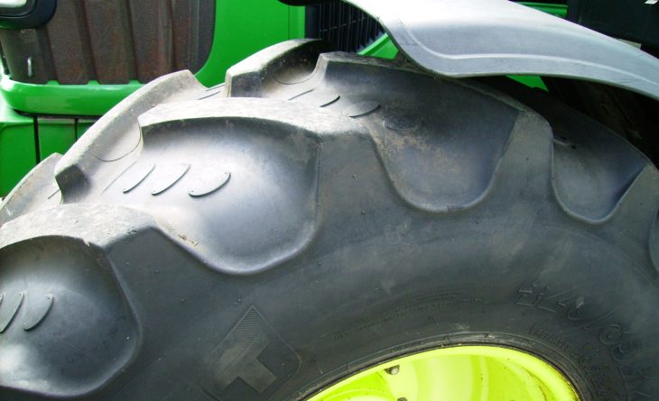 2009 John Deere 6330 4wd Premium, Auto Quad Plus, TLS Front Axle Suspension, 40K SOLD - Image 19