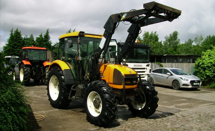 2000 Renault Cergos 350 4wd, c/w Quickie 3360 Power Loader, Very Tidy. SOLD - Image 3
