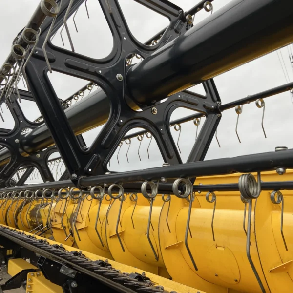 New Holland CR7.90 Combine Harvester - Image 46