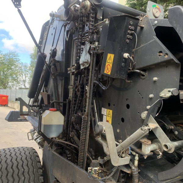 USED Vicon RV5216 Round Baler For Sale - Image 20