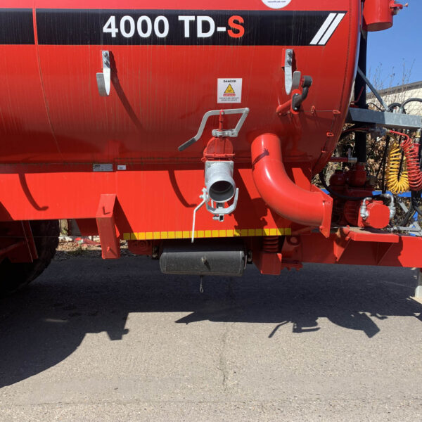 SHOP SOILED Hi-Spec 4000 TD-S Tanker For Sale - Image 9