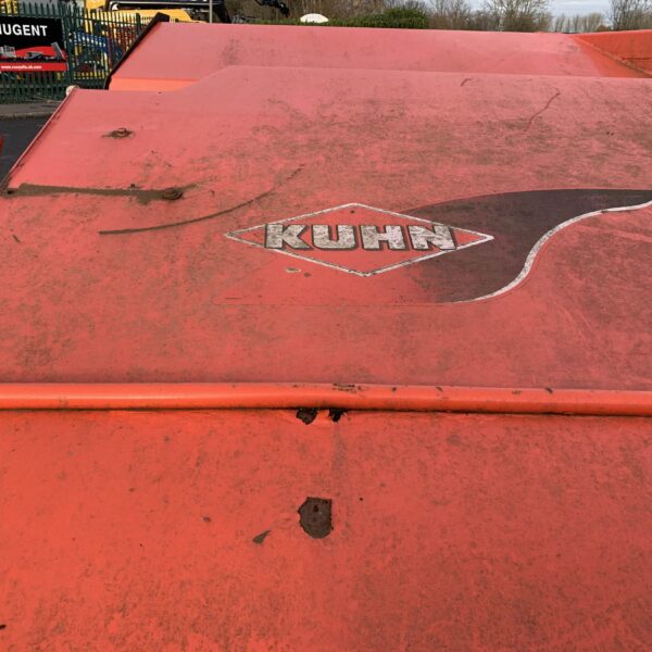 USED Kuhn FC 303GL Mower Conditioner For Sale - Image 6