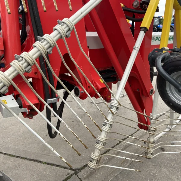 Pottinger TOP 1403 4 Rotor Rake - Image 8