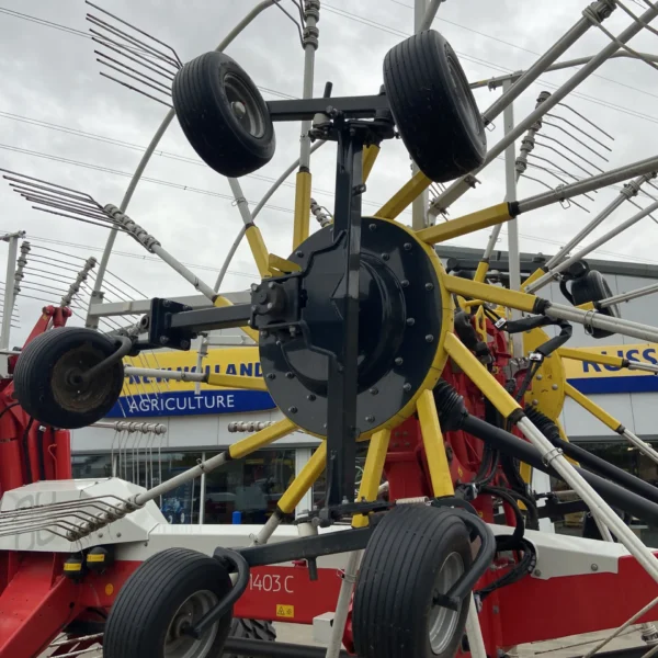 Pottinger TOP 1403 4 Rotor Rake - Image 16