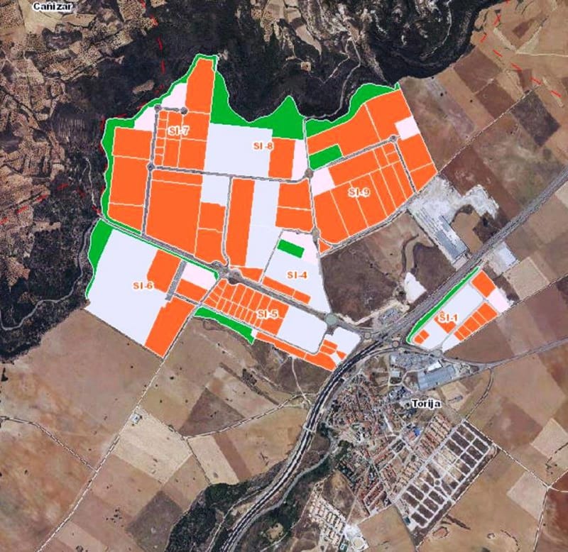 Suelo industrial en Torija - 1