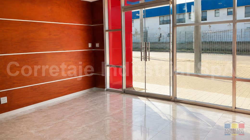Galpón Nueva Cinco 1315 - Recepción Galpón Nueva Cinco 1315 - Recepción
