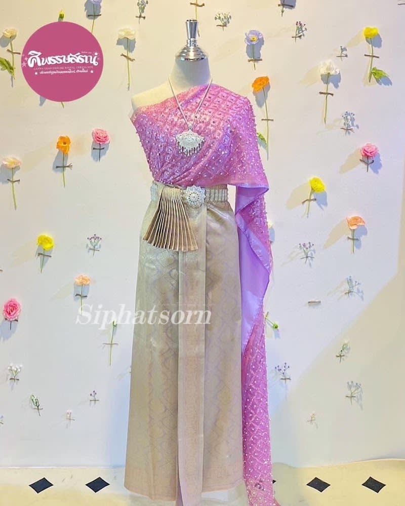 LNA-003 ชุดไทยผู้หญฺิง ชุดไทยสีม่วงอ่อน