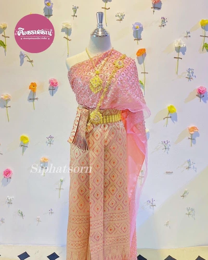 LNA-004 ชุดไทยผู้หญฺิง ชุดไทยสีโอรส