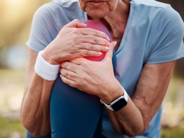 Comment gérer l'arthrose au genou et soulager la douleur