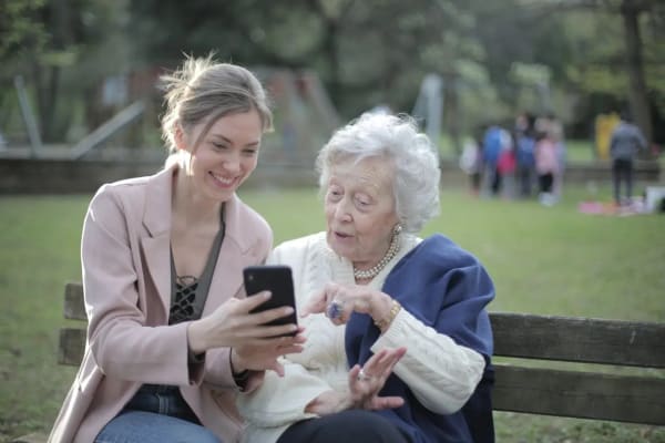 Qu'est-ce que l'alzheimer : une exploration de la maladie neurodégénérative
