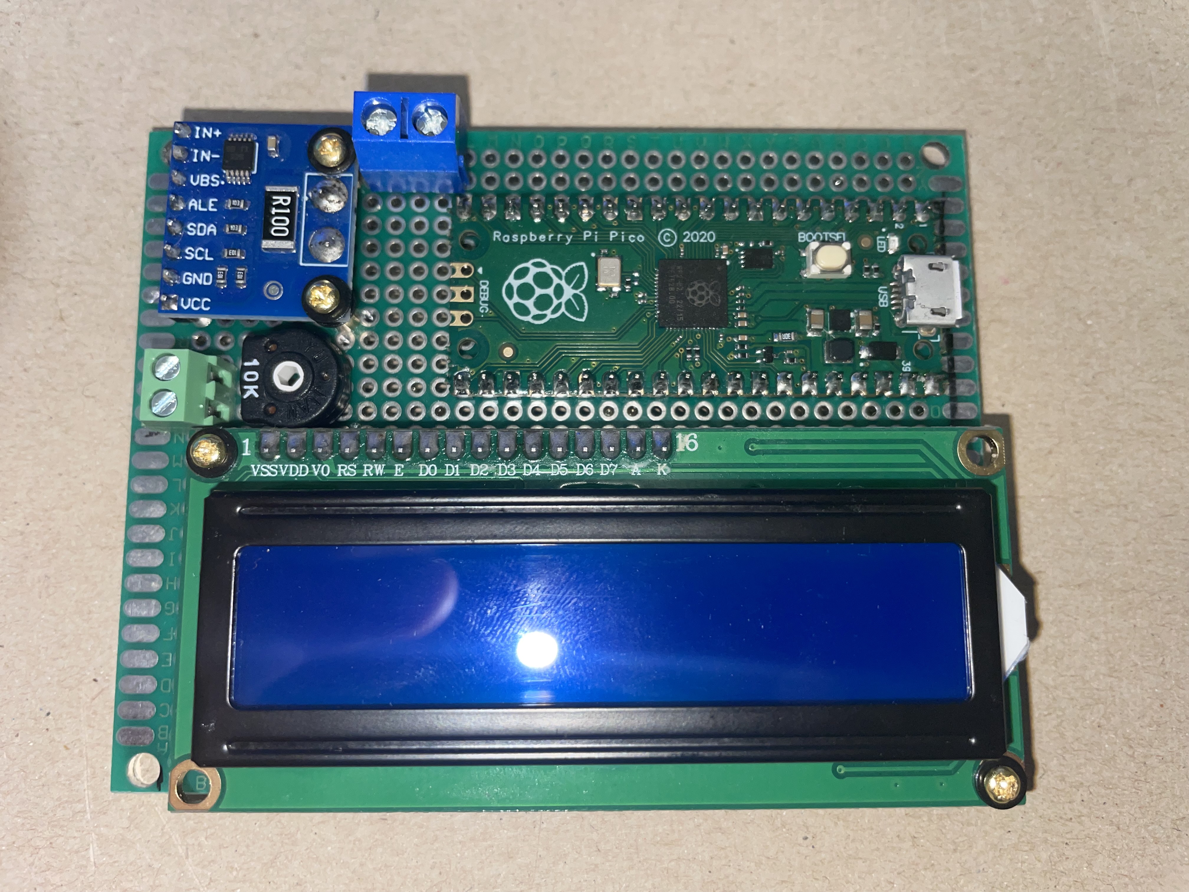 raspberrypi-LCD-and-INA226-on-breadboard