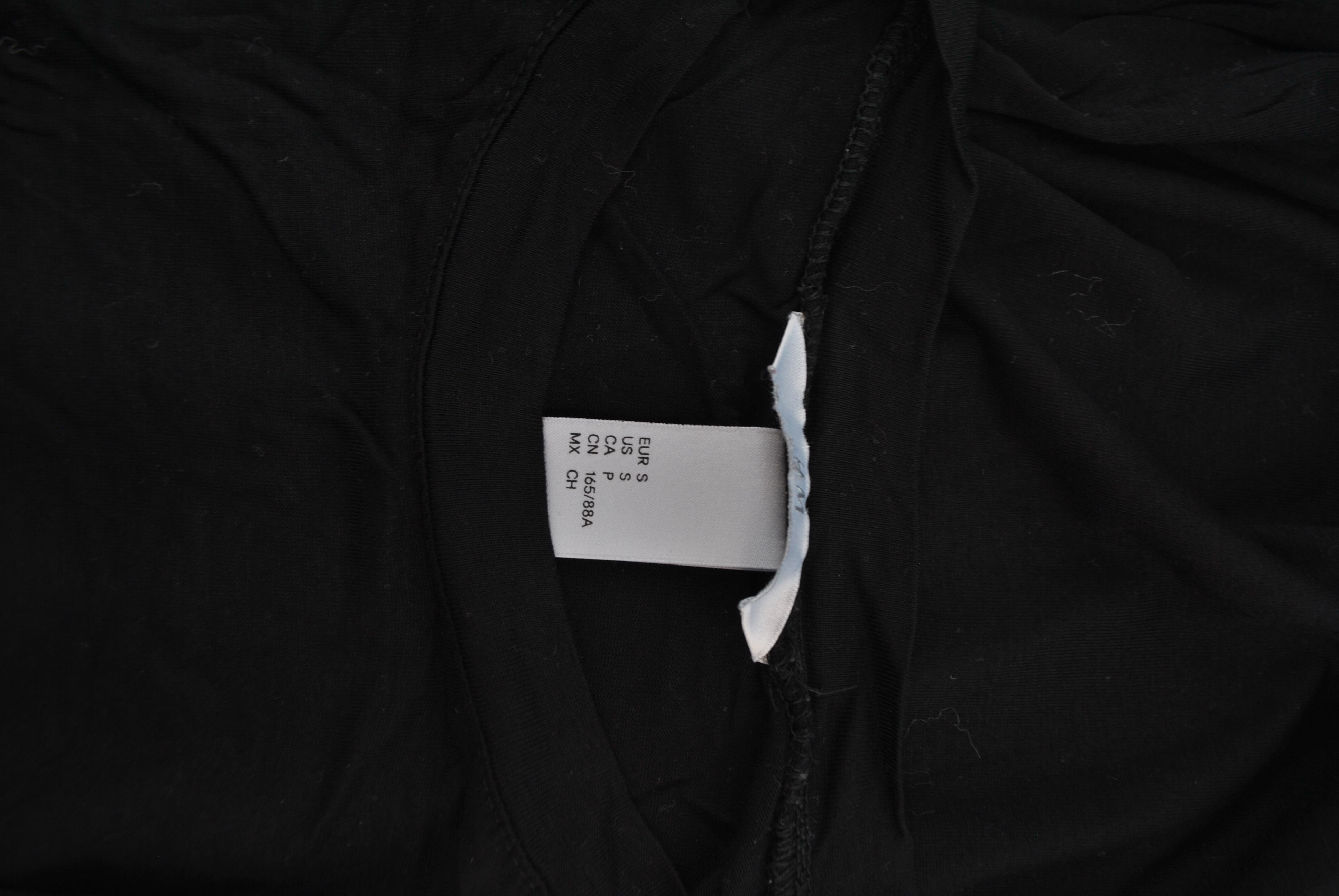 https://res.cloudinary.com/dpsrpmtfs/image/upload/v1758039826/fomcsgey5tvfe7pdwowp.jpg