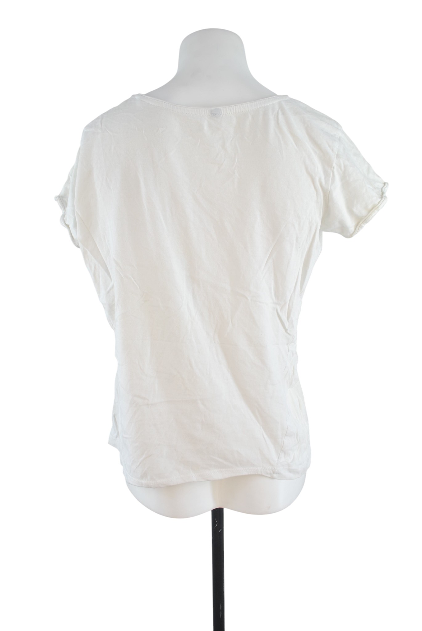 https://res.cloudinary.com/dpsrpmtfs/image/upload/v1760120146/ooxg6jeu96gcwlqfdtog.jpg