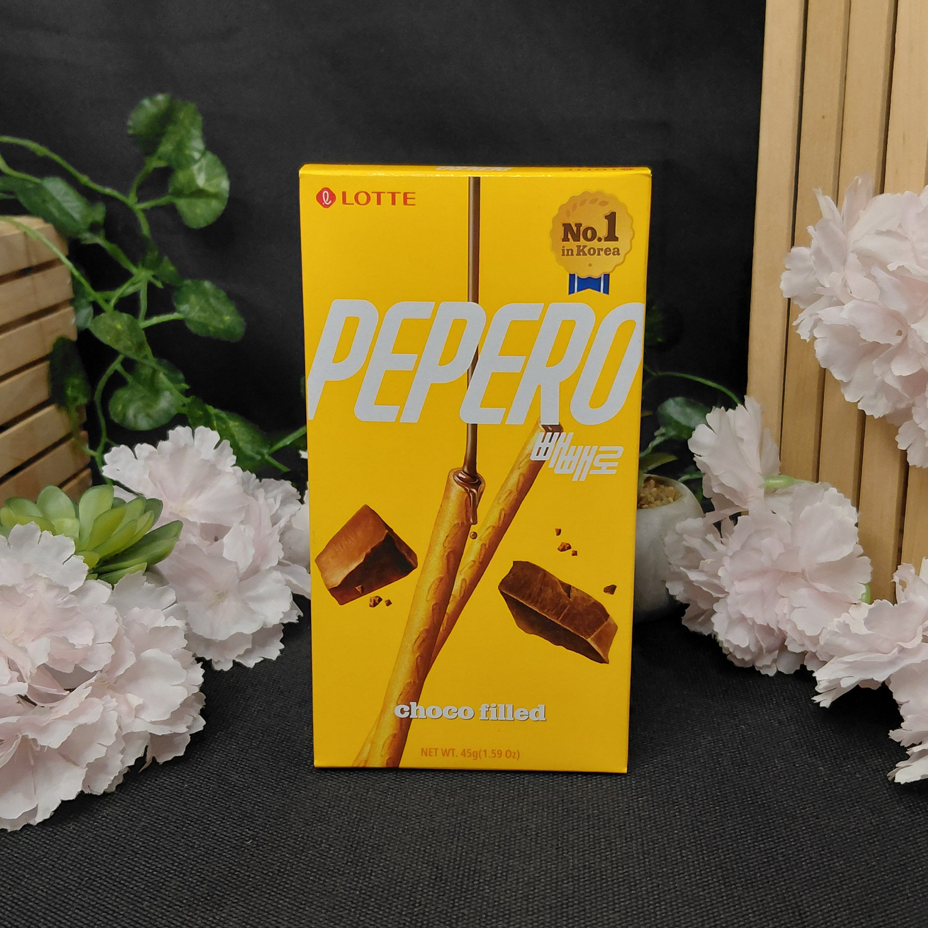 Соломка з шоколадною начинкою Lotte Pepero Choco Filled — 45 г
