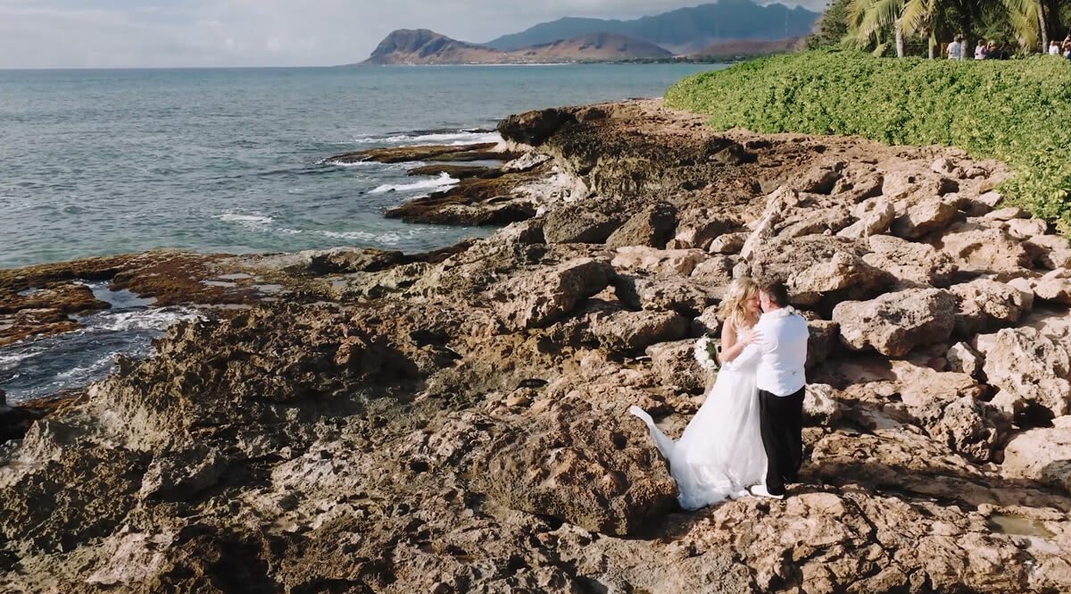Paradise Cove Crystal Chapel Wedding | Oahu, Hawaii