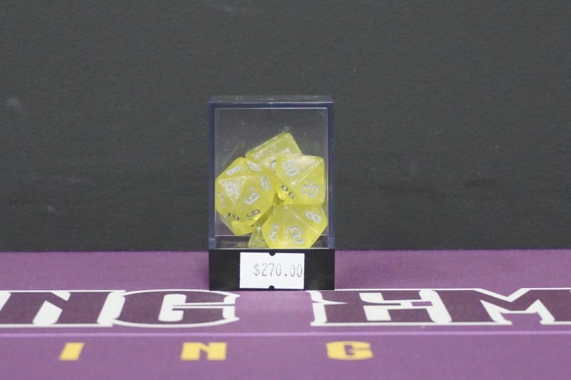 Juego de 7 Dados Amarillo