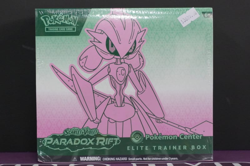 Pokemon ETB Scarlet & Violet Paradox Rift (Iron Valiant)