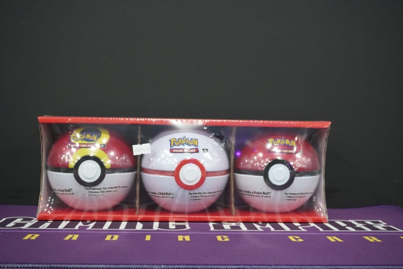Pokemon Pack 3 Pokeball Special