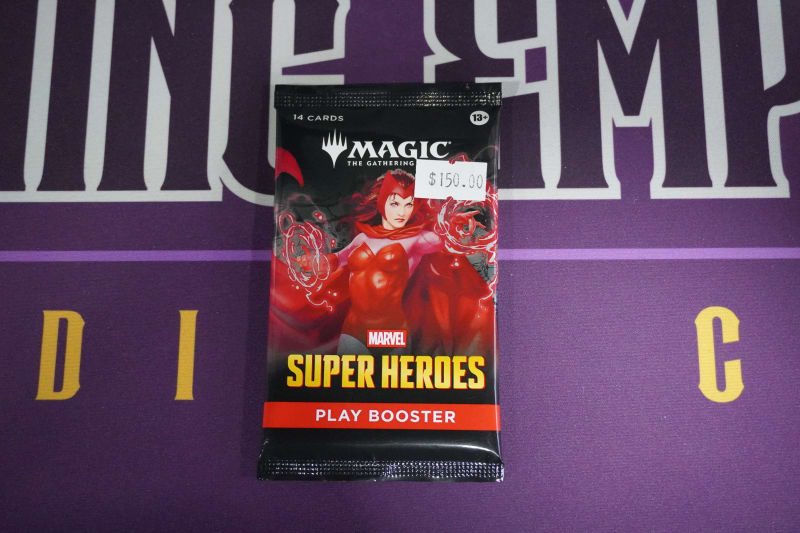 MTG Marvel Superheroes Play Booster