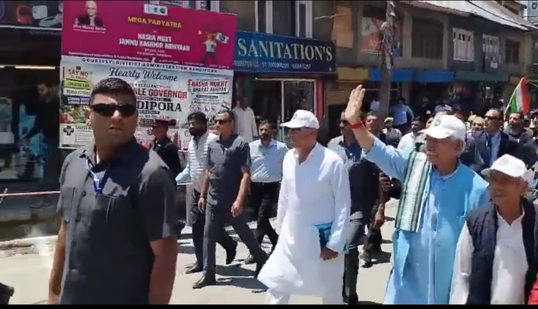 Massive public turnout marks Mega Padyatra under ‘100 Days Nasha Mukt J&K Abhiyaan’ in Bandipora; LG Manoj Sinha leads anti-drug campaign