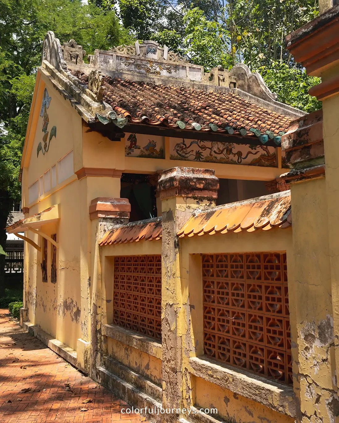 Van Thanh Mieu Temple in Vinh Long, Vietnam