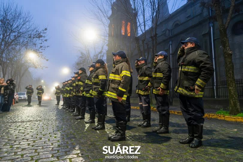 Coronel Suárez: homenaje a los Bomberos Voluntarios en su día