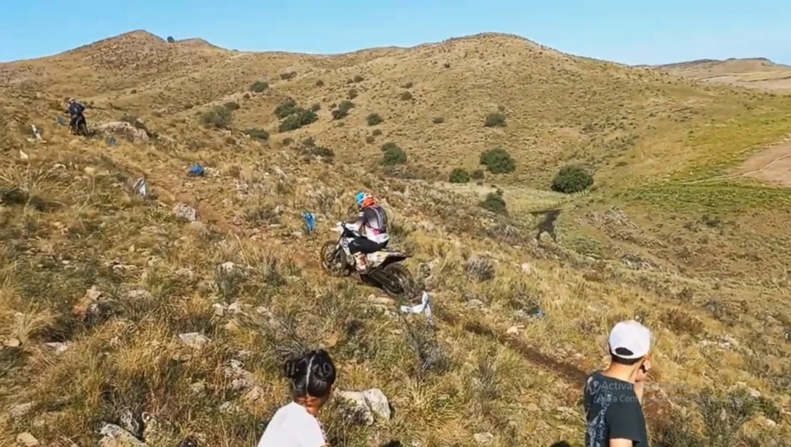Enduro en Sierra de la Ventana: especialistas alertan sobre daños irreversibles a la biodiversidad