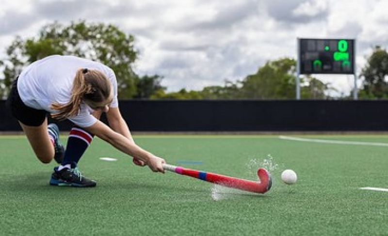 Hockey Sudoeste: Deportivo Sarmiento, Blanco y Negro y Boca Juniors definen los títulos de Damas y Caballeros