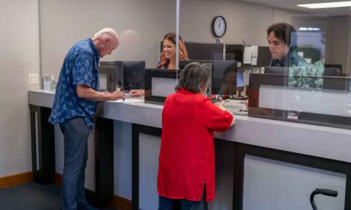 Rige el horario de verano en bancos: atención de 8 a 13 horas