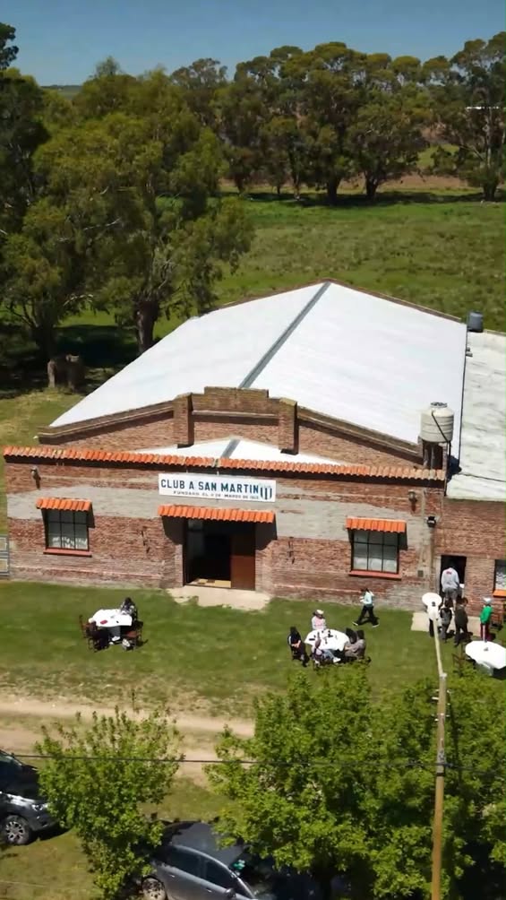 Circuito rural: recorrido por Pasman, Cascada y la Laguna del Caballo Loco