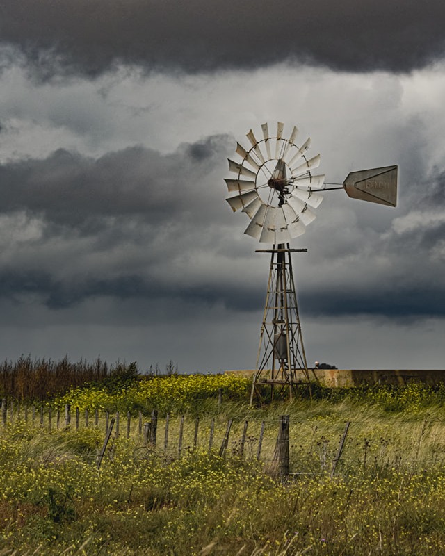 El SMN emitió una alerta amarilla por tormentas y vientos en Coronel Suárez y el sudoeste bonaerense para la noche de este viernes