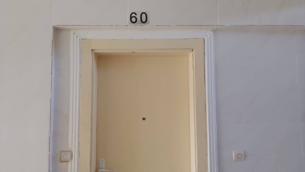 APT 60 BATIMENT ELINA CITE KARMELIA