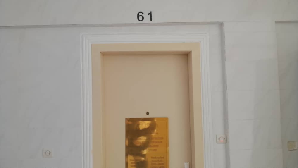 APT 61 BATIMENT ELINA CITE KARMELIA