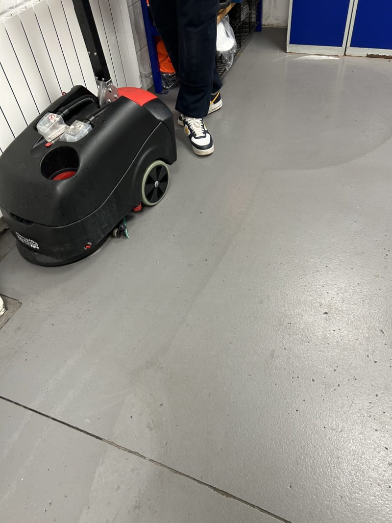 Professional floor scrubbing service