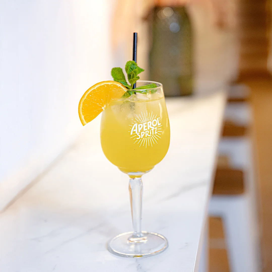 DRINK - Mango Spritz 1