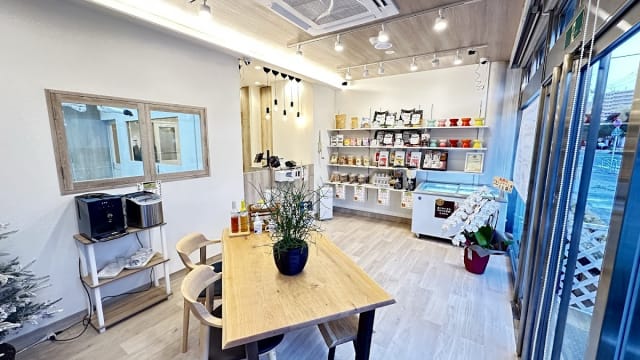 DOG HOTEL and SALON stella 潮見店