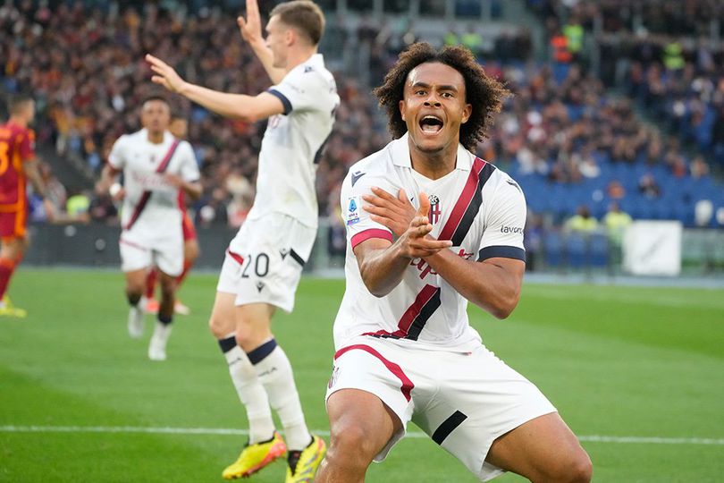 info main bola Bye AC Milan! Manchester United Segera Tuntaskan Transfer Joshua Zirkzee