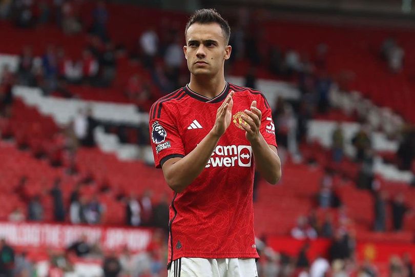 Bek Manchester United, Sergio Reguilon info main bola Diincar MU, Tottenham Siap Jual Murah Sergio Reguilon