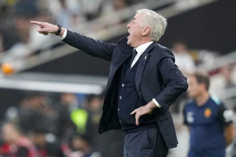 Carlo Ancelotti dalam laga Piala Super Spanyol antara Real Madrid vs Mallorca, Jumat (10/1/2025) dini hari WIB. info main bola Pantang Besar Kepala! Carlo Ancelotti Merasa Real Madrid Sekadar Beruntung di Puncak Klasemen