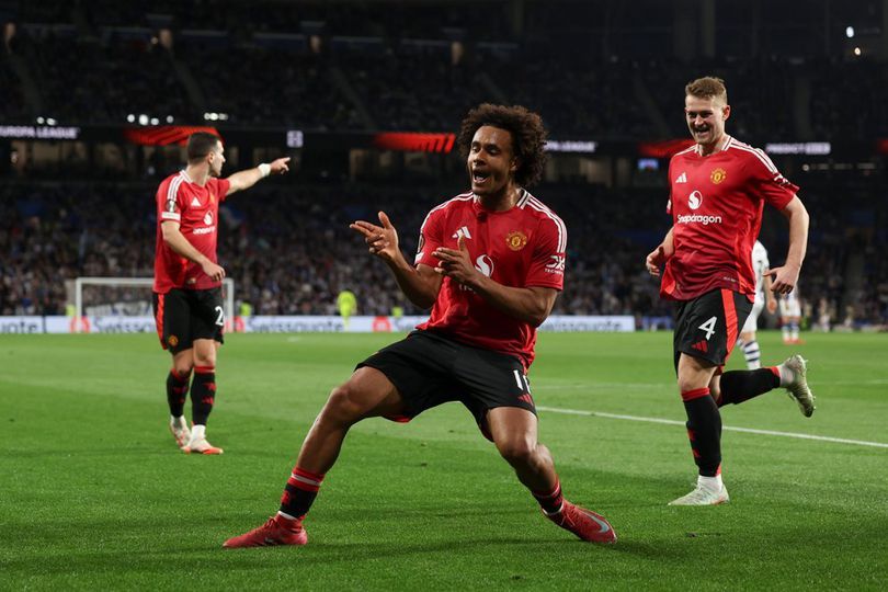Selebrasi Joshua Zirkzee dalam laga Liga Europa antara Real Sociedad vs Manchester United, Jumat (7/3/2025). info main bola Man of the Match Real Sociedad vs Manchester United: Joshua Zirkzee