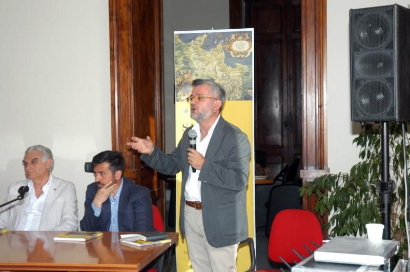 Sarno e la sua rappresentazione. Immagini di una metamorfosi urbana