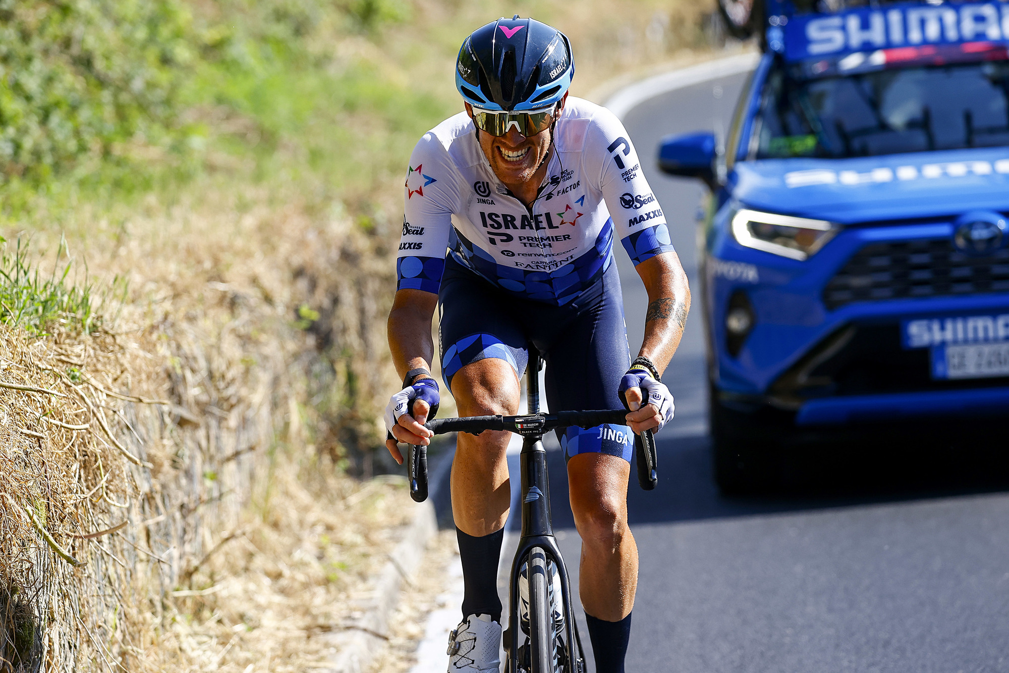 De Marchi finds his legs in the Giro d’Italia breakaway - Israel ...