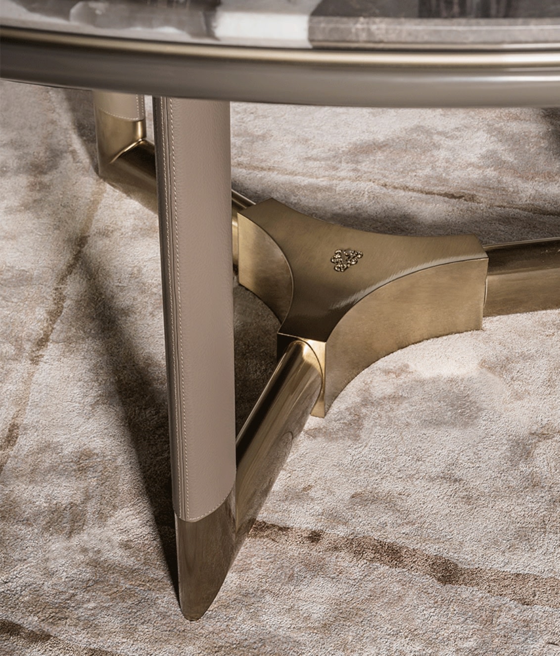 Morgan Dining table detail 6