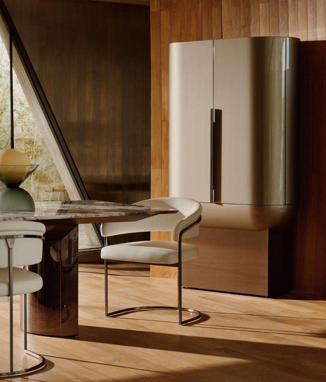 Clem Stool detail 10