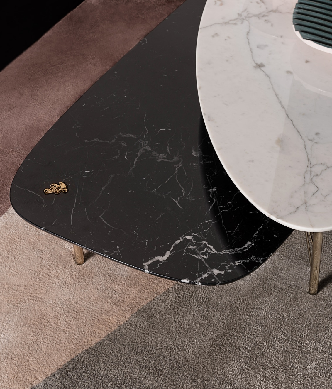 Trapeze Low table Small view 5